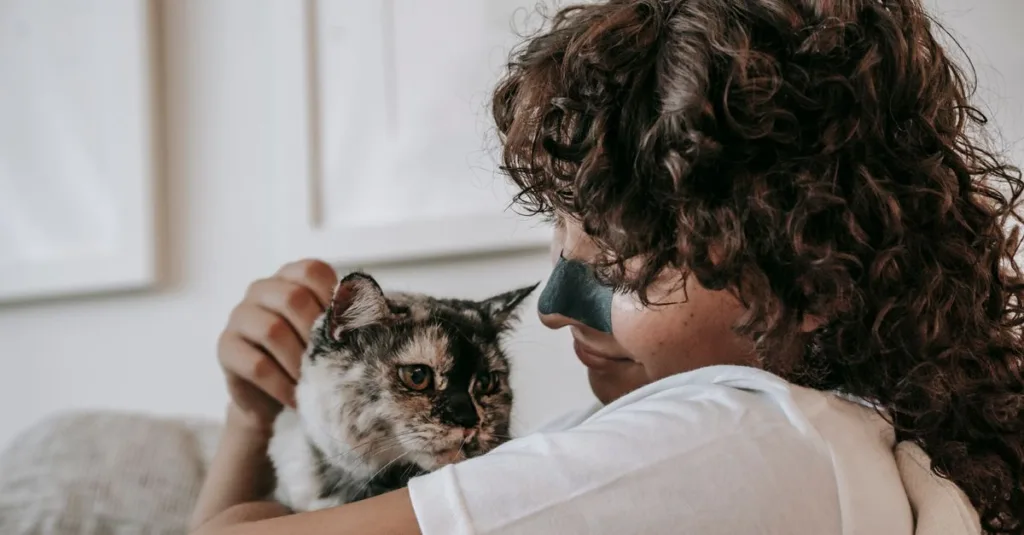 découvrez la meilleure litière pour chat offrant un contrôle optimal des odeurs, pour un intérieur frais et agréable.