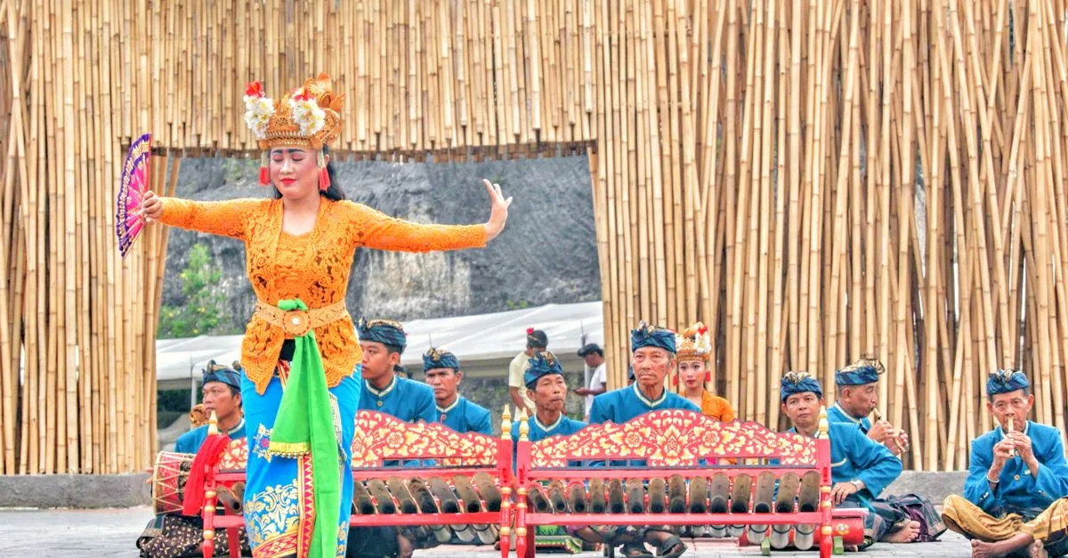 découvrez l'art et la culture balinaise, entre traditions ancestrales, paysages paradisiaques et artisanat unique de bali.